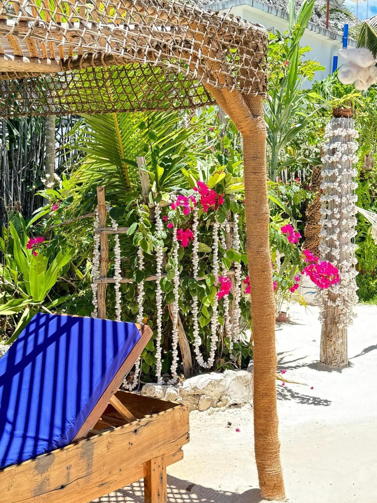 Bed and Breakfast Boheme Zanzibar à Jambiani  Extérieur photo