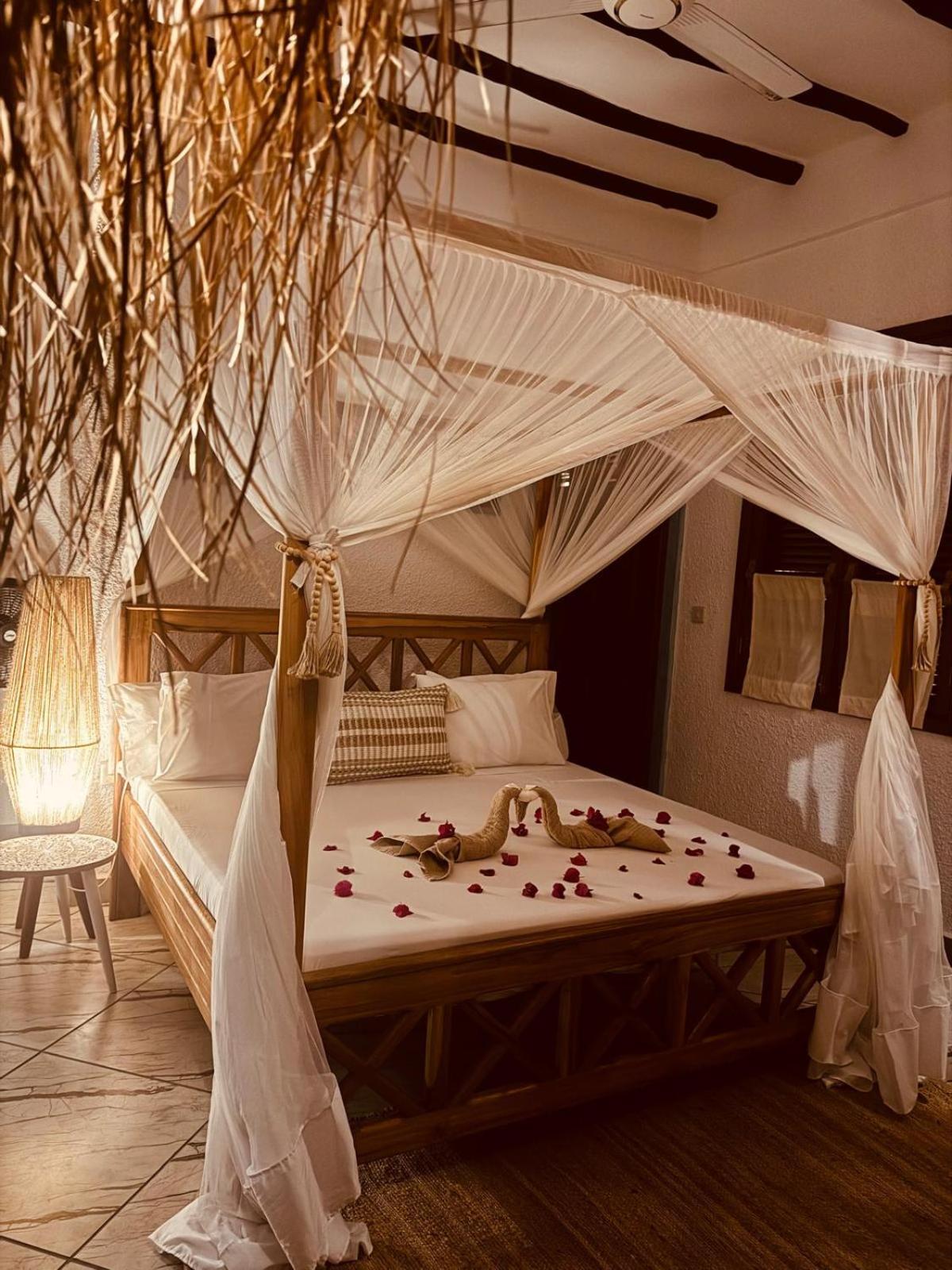 Bed and Breakfast Boheme Zanzibar à Jambiani  Extérieur photo